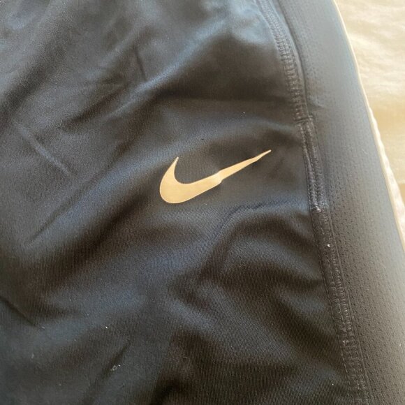 Nike Dry Fit Girls Flare Sporty Joggers Activewear Track Pants Size Large - Picture 2 of 9